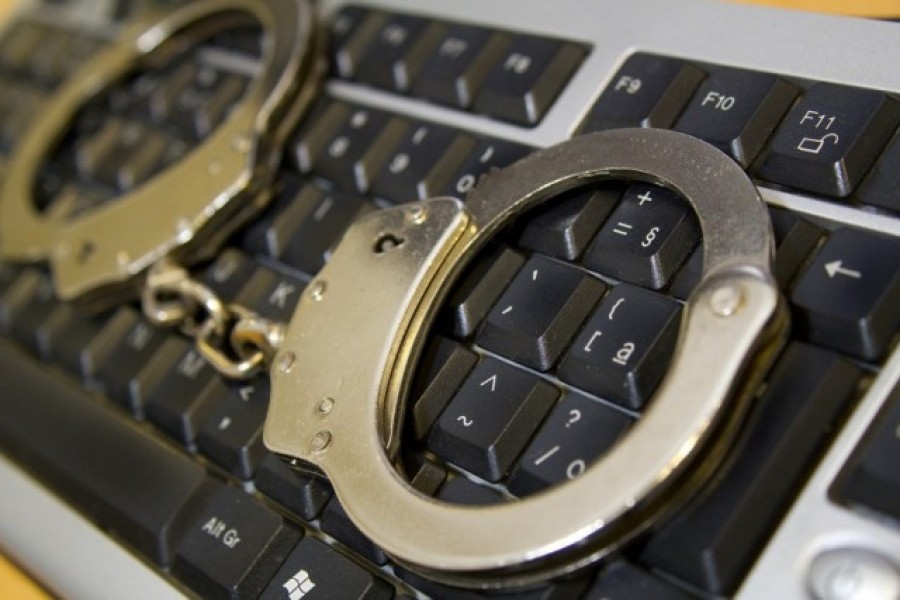 Imagem Ilustrando a Notícia: Operação conjunta na Europa prende nove suspeitos de crimes na internet