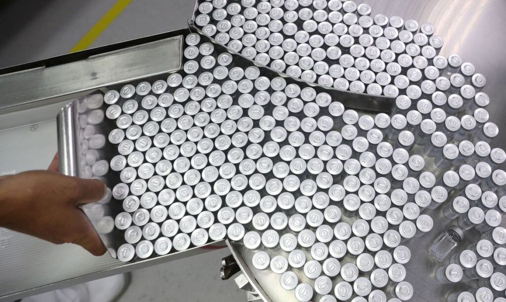 Imagem Ilustrando a Notícia: Butantan entrega mais 2 milhões de doses de CoronaVac ao Governo Federal