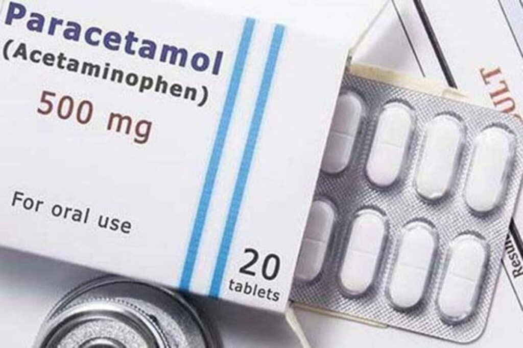 Imagem Ilustrando a Notícia: Anvisa alerta para riscos do uso de paracetamol após vacina contra Covid