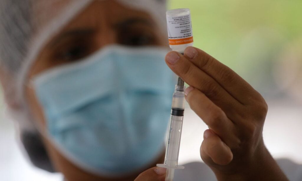 Imagem Ilustrando a Notícia: Ministério da Saúde diz que já distribuiu 90 milhões de doses des vacinas contra covid