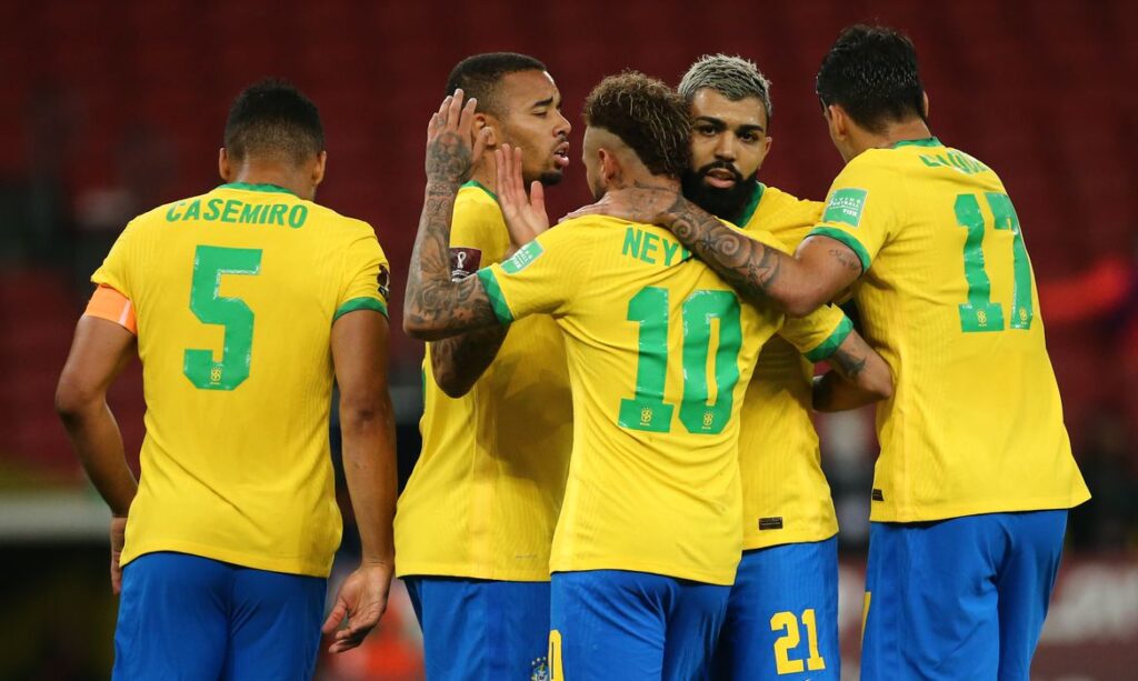Imagem Ilustrando a Notícia: Brasil enfrenta Paraguai fora de casa pelas Eliminatórias da Copa