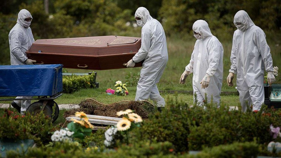 Imagem Ilustrando a Notícia: Aumento do número de mortes volta a sobrecarregar sistema funerário