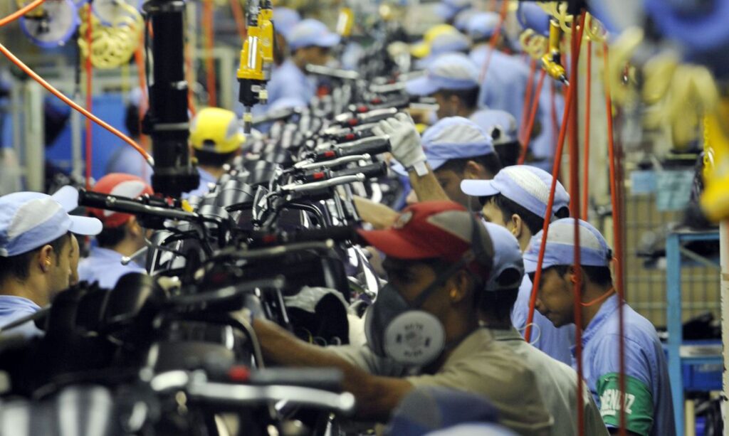 Imagem Ilustrando a Notícia: Indústria goiana registra 7ª maior alta do país em agosto