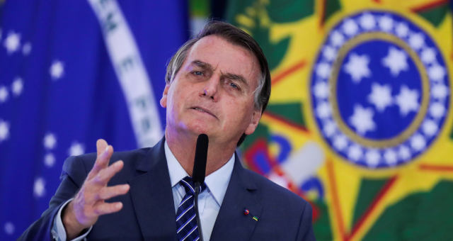 Imagem Ilustrando a Notícia: Jair Bolsonaro tem a pior avaliação desde maio de 2020, mostra pesquisa