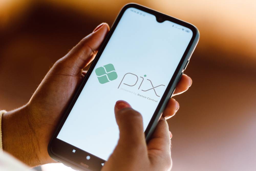 Imagem Ilustrando a Notícia: Próximo de completar dois anos, PIX se consolida como meio de pagamento mais usado no país