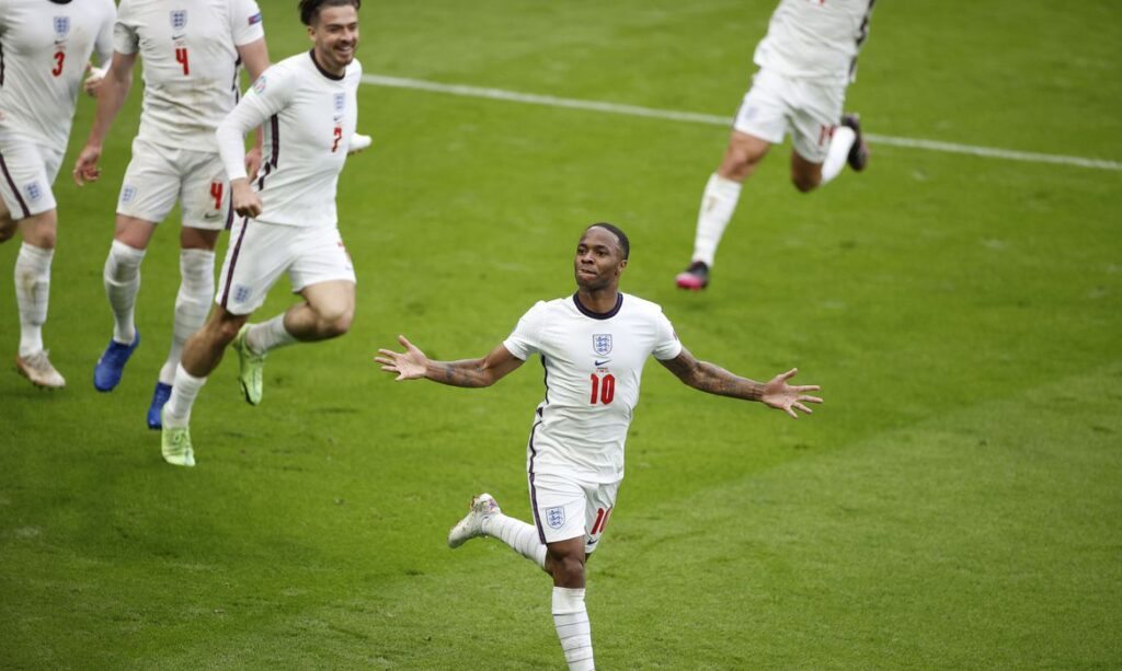 Imagem Ilustrando a Notícia: Inglaterra avança às quartas da Eurocopa após bater Alemanha por 2 a 0