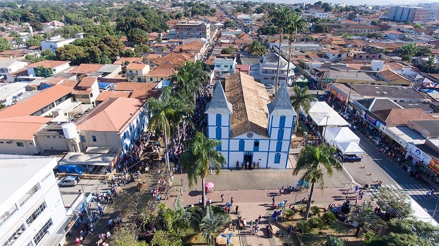 Imagem Ilustrando a Notícia: Entre maiores cidades de Goiás, Trindade tem letalidade por Covid mais alta; confira dados