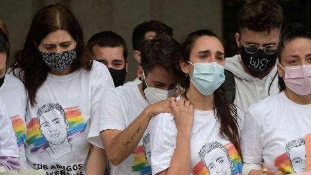 Imagem Ilustrando a Notícia: Espanha prende dois menores suspeitos de assassinar jovem gay