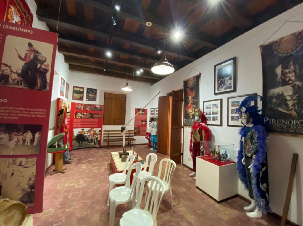 Imagem Ilustrando a Notícia: Museu do Divino, em Pirenópolis, é reaberto ao público