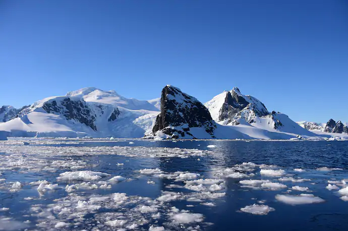 Imagem Ilustrando a Notícia: Antártica atinge temperatura recorde de  18,3ºC, diz ONU