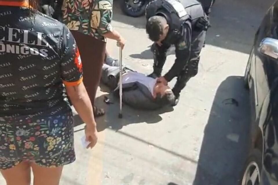 Imagem Ilustrando a Notícia: Advogado que foi agredido por policiais entrou em programa de proteção, diz PC