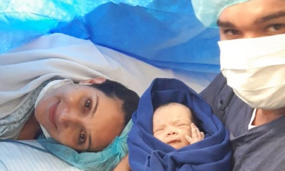Imagem Ilustrando a Notícia: Bebê Elisa chega a Goiânia após segunda cirurgia no coração em São Paulo