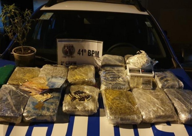 Imagem Ilustrando a Notícia: Polícia Militar desarticula quadrilha envolvida em furto, receptação e tráfico de drogas, em Aparecida de Goiânia