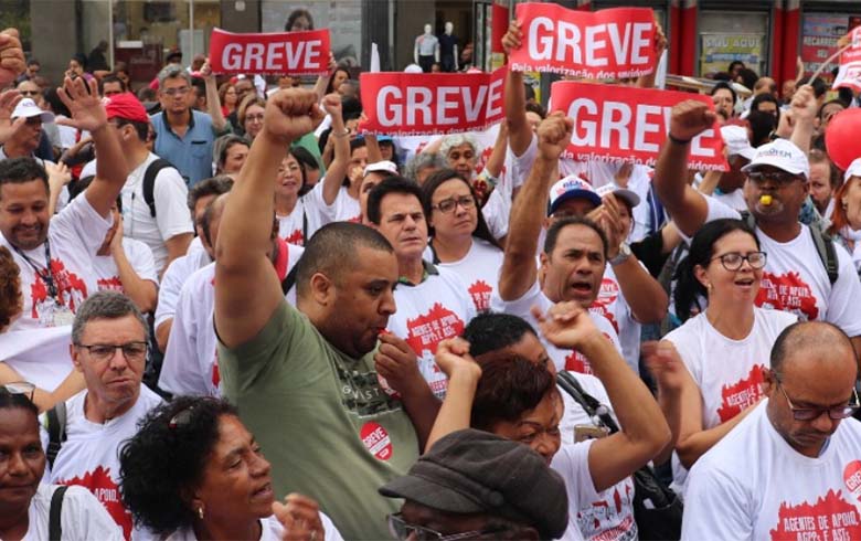 Imagem Ilustrando a Notícia: Reforma Administrativa pode causar greve de servidores públicos; entenda: