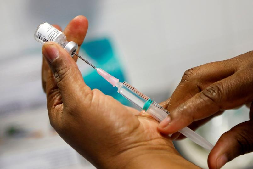Imagem Ilustrando a Notícia: Adesão à vacinação contra Covid-19 chega a 94%, aponta pesquisa do Datafolha