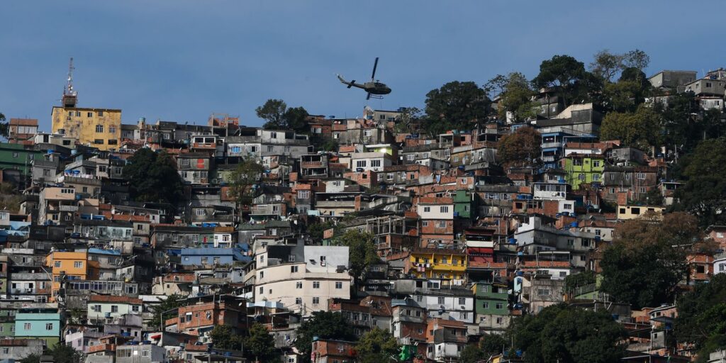 Imagem Ilustrando a Notícia: Negros têm o dobro de chance de serem assassinados no Brasil, diz Atlas da Violência
