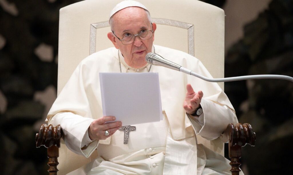 Imagem Ilustrando a Notícia: Papa Francisco faz apelo por vacinação contra a Covid-19