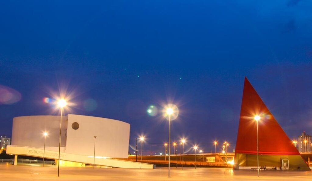 Imagem Ilustrando a Notícia: Natal do Bem 2021 será realizado no Centro Cultural Oscar Niemeyer