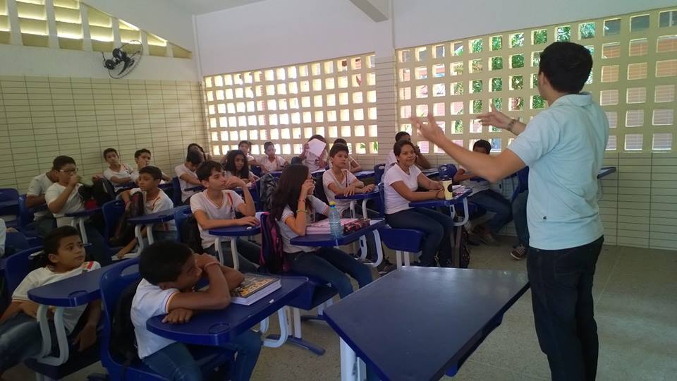 Imagem Ilustrando a Notícia: Mais de 250 escolas aderem ao programa de educação financeira em Goiás