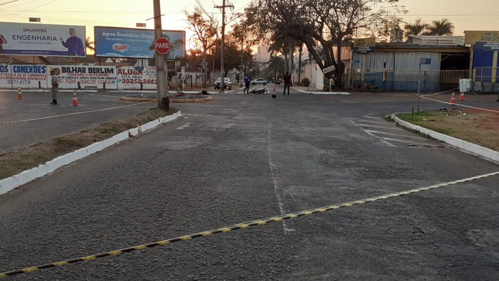 Imagem Ilustrando a Notícia: Motociclista morre após perder controle da direção, em Goiânia
