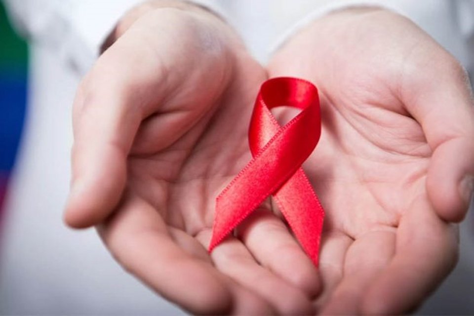 Imagem Ilustrando a Notícia: ‘Canso de diagnosticar HIV em mulheres fiéis ao marido’, desabafa infectologista