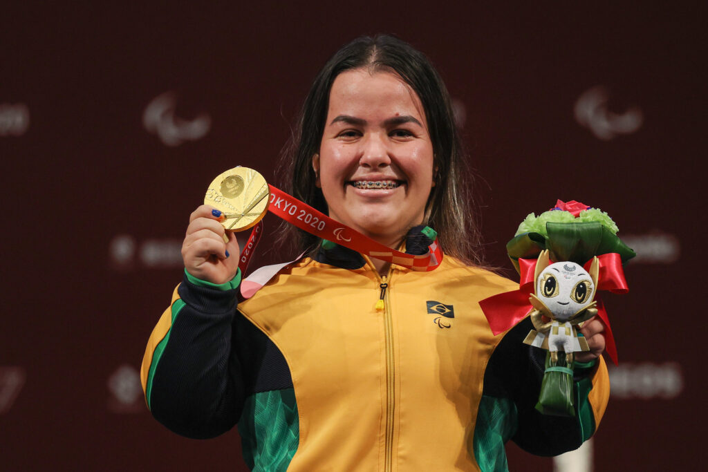 Imagem Ilustrando a Notícia: Final de semana rende 13 medalhas ao Brasil