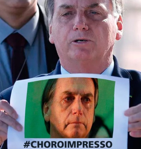 Imagem Ilustrando a Notícia: ‘Choro Impresso’: web ironiza Bolsonaro após derrota de voto impresso