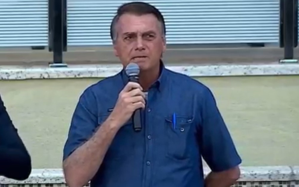 Imagem Ilustrando a Notícia: Em Goiânia, Bolsonaro afirma ter três opções de futuro ‘Estar preso, ser morto ou a vitória’