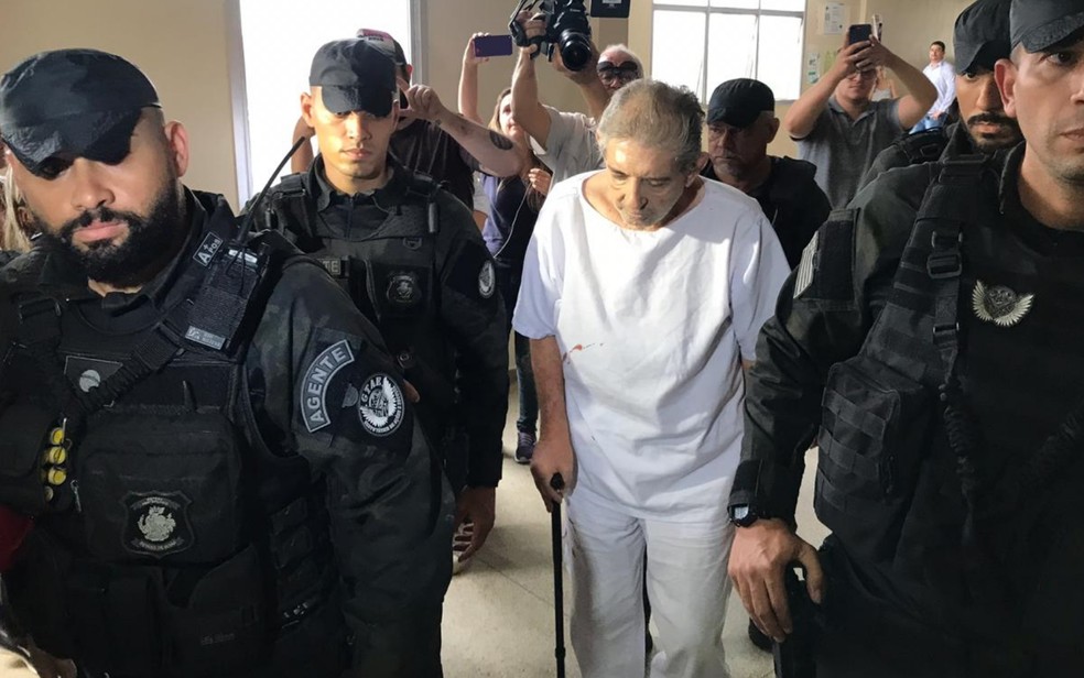 Imagem Ilustrando a Notícia: João de Deus é preso preventivamente, em Anápolis