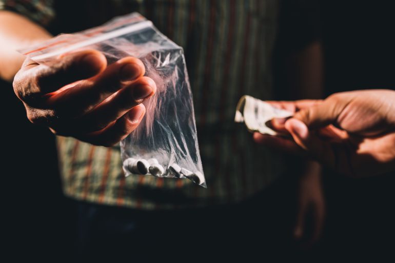 Imagem Ilustrando a Notícia: Com sistema de ‘delivery de drogas’, 26 pessoas são denunciadas por tráfico em Minaçu