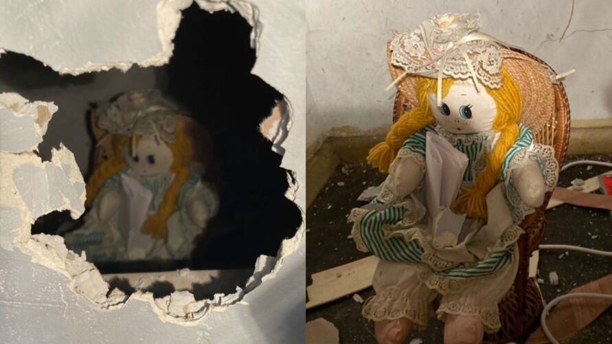 Imagem Ilustrando a Notícia: Inglês encontra boneca em parede de casa nova com recado ‘assustador’