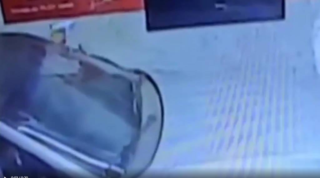 Imagem Ilustrando a Notícia: Homem atira contra guarita de motel em Aparecida após se irritar pela falta de quartos; veja vídeo