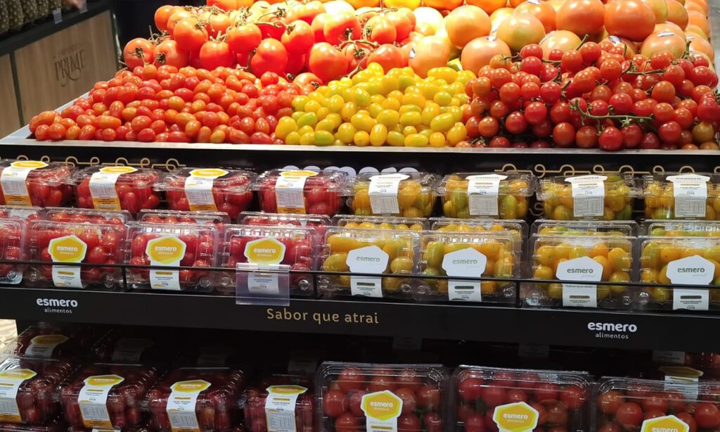 Imagem Ilustrando a Notícia: Tomate grape: uso de alta tecnologia eleva benefícios aos frutos e melhora produtividade