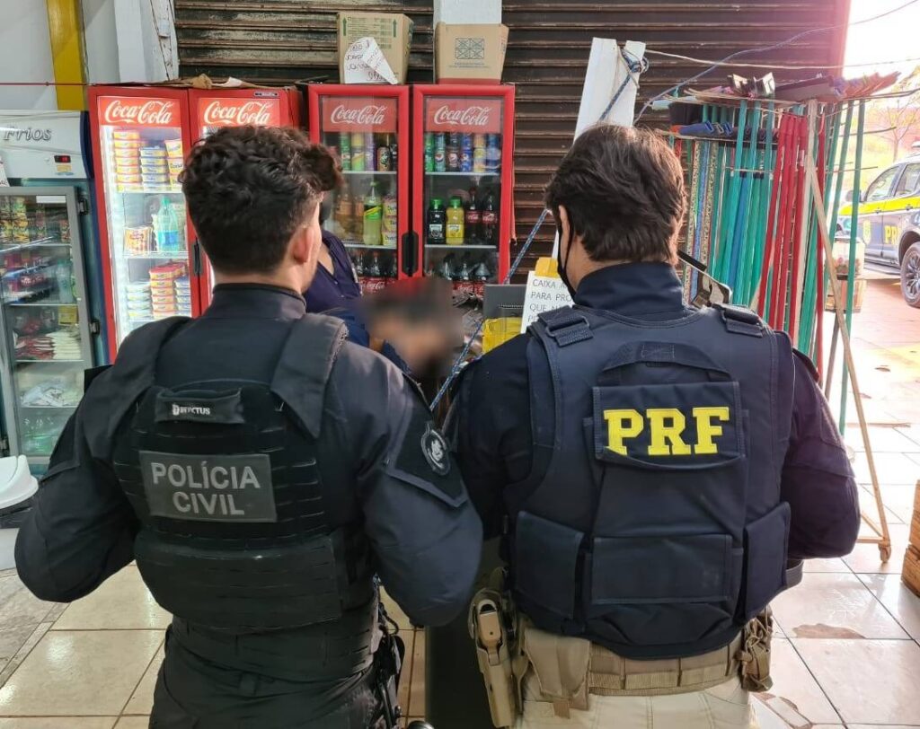 Imagem Ilustrando a Notícia: Segurança Pública efetua operação contra organização especializada em roubo de cargas, nesta quarta (22/09)