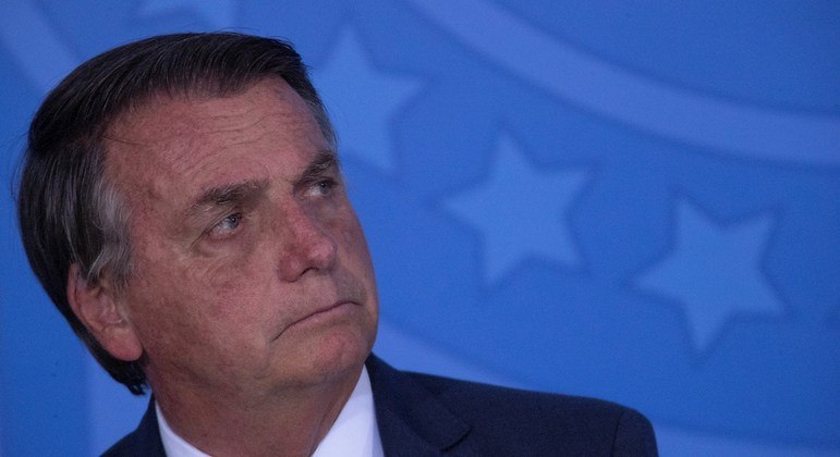 Imagem Ilustrando a Notícia: “Nada está tão ruim que não possa piorar”, diz Bolsonaro em conversa com apoiadores