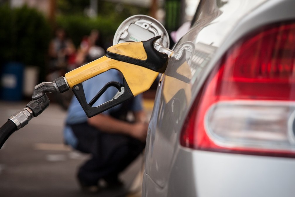 Imagem Ilustrando a Notícia: Alta dos combustíveis: composição do preço, efeitos diretos e indiretos e possíveis soluções