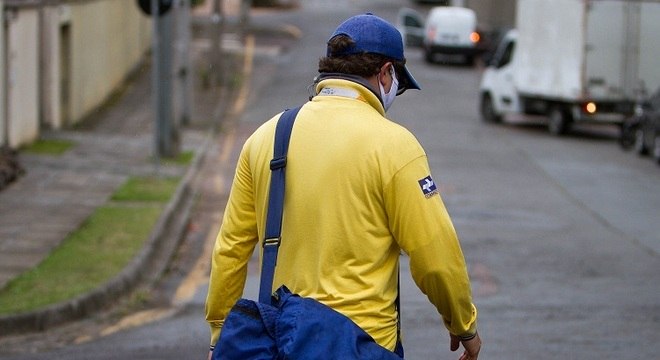 Imagem Ilustrando a Notícia: Funcionários dos Correios alegam que privatização poderá fechar agências do interior