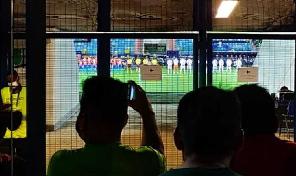 Imagem Ilustrando a Notícia: Jogos testes são liberados com 1.500 torcedores em Goiânia
