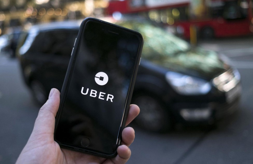 Imagem Ilustrando a Notícia: Uber vai oferecer direitos trabalhistas para motoristas no Reino Unido
