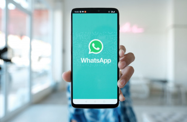 Imagem Ilustrando a Notícia: WhatsApp deixará de funcionar em alguns celulares