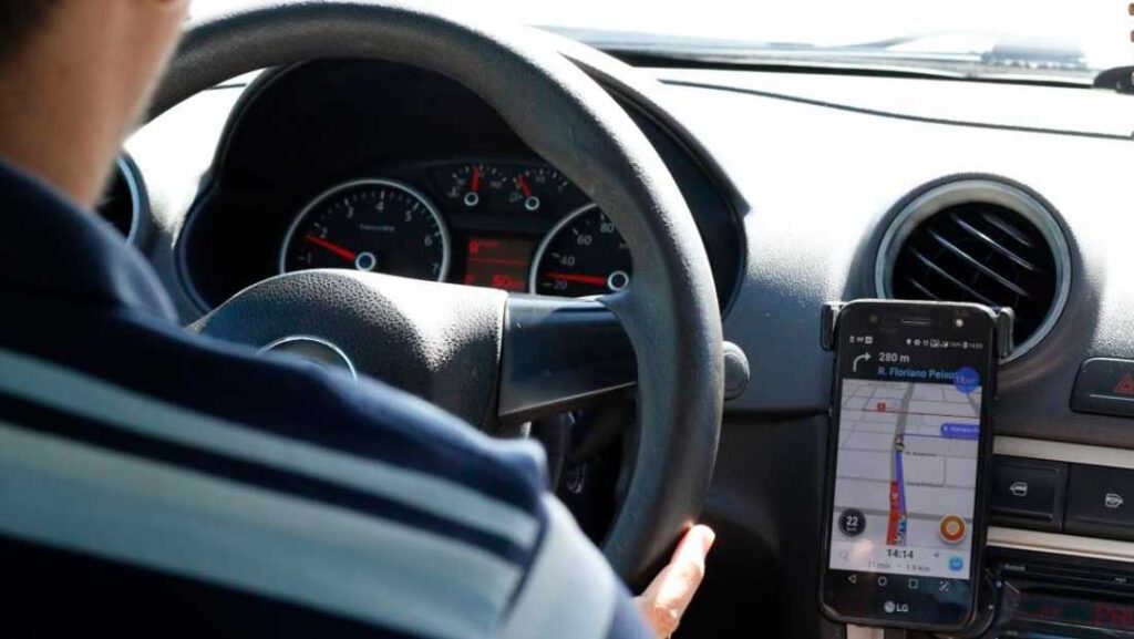 Imagem Ilustrando a Notícia: “Grana extra”: aplicativo de viagens lança campanha de incentivo para os motoristas cadastrados