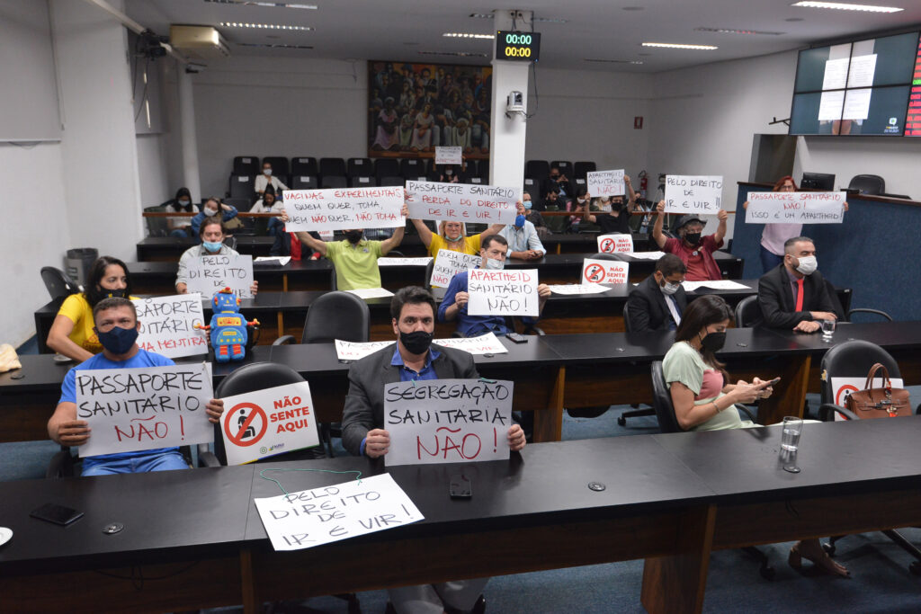 Imagem Ilustrando a Notícia: Câmara volta a discutir o passaporte da vacina contra Covid-19 em Goiânia