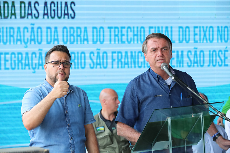 Imagem Ilustrando a Notícia: Bolsonaro reafirma não ter se vacinado contra Covid-19: “Quem quiser seguir o meu exemplo, que siga”