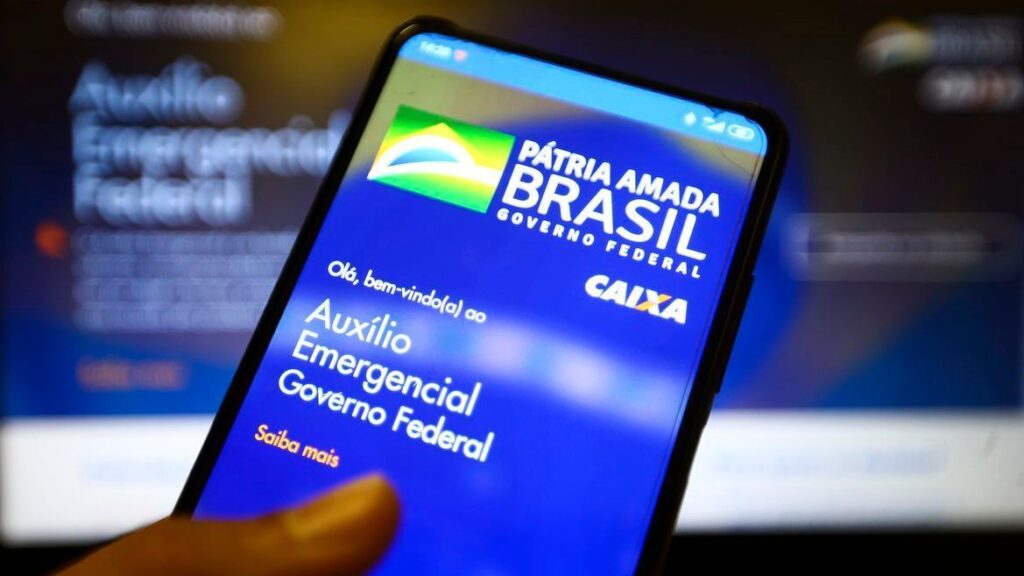 Imagem Ilustrando a Notícia: Caixa paga a sexta parcela da nova rodada do auxílio emergencial para pessoas nascidas em dezembro