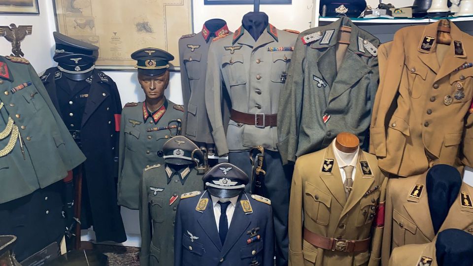 Imagem Ilustrando a Notícia: Suspeito de abusos sexuais escondia uma coleção nazista de R$ 20 milhões no RJ