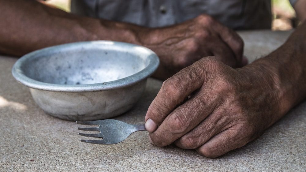 Imagem Ilustrando a Notícia: Retrato da pobreza: dados revelam aumento de 85% no número de brasileiros com fome em 2 anos