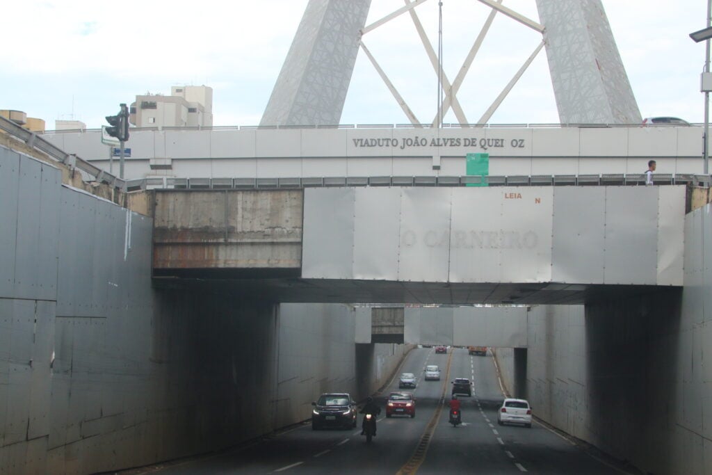 Imagem Ilustrando a Notícia: Viadutos e pontes da Capital carecem de manutenção reforçada