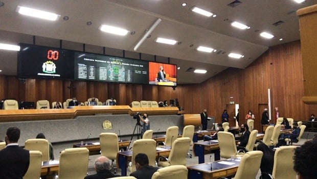 Imagem Ilustrando a Notícia: Câmara de Goiânia aprova em definitivo verba de gabinete de R$ 78 mil para cada vereador