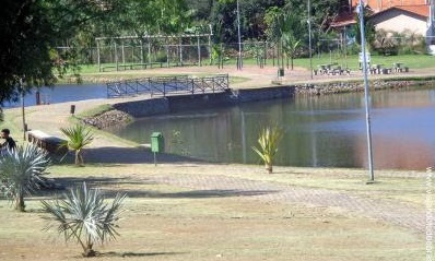 Imagem Ilustrando a Notícia: Bombeiros resgatam vítima de afogamento no Lago Sussuapara, em Bela Vista de Goiás