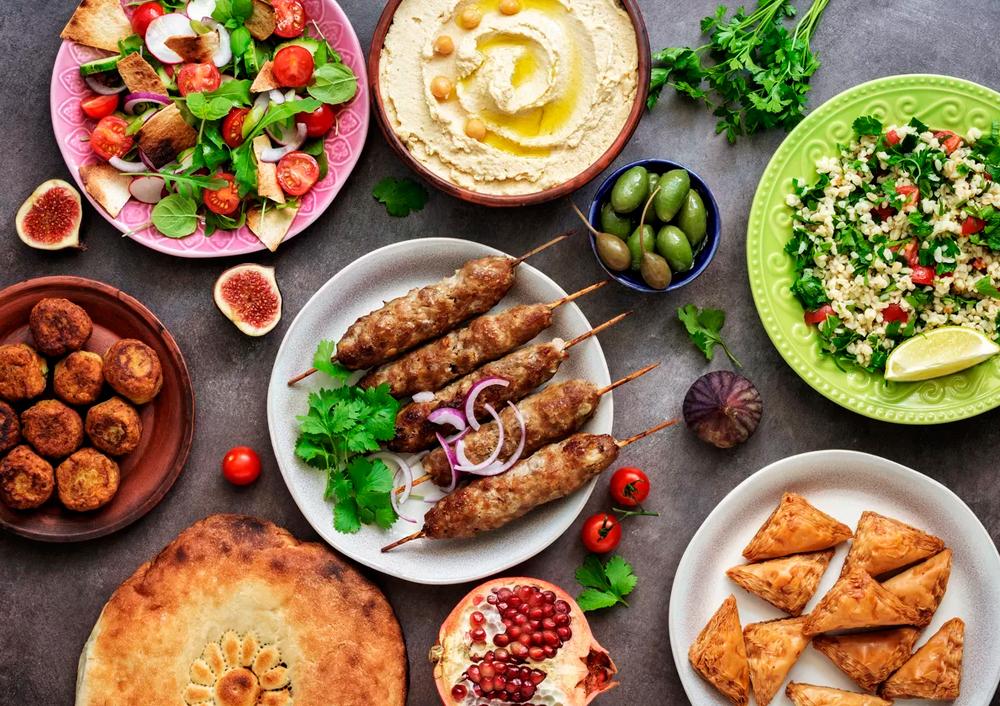 Imagem Ilustrando a Notícia: Culinária libanesa é um conjunto de pratos e costumes culinários, além de uma herança da imigração